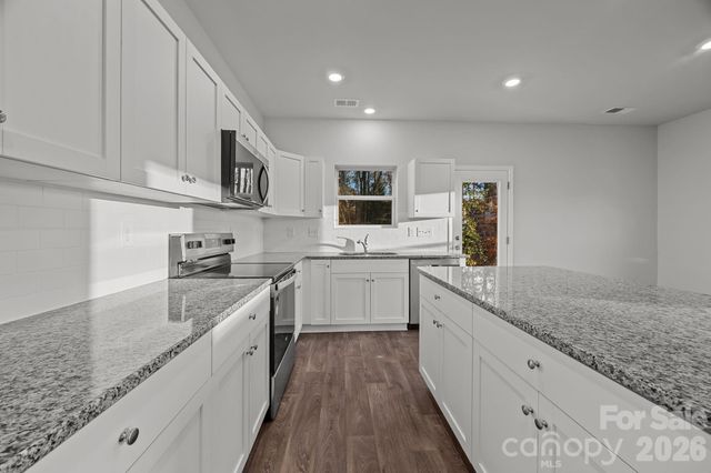 4548 Green Drake Drive, Charlotte, NC 28269