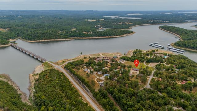 19 Lakeview Drive, Theodosia, MO 65761