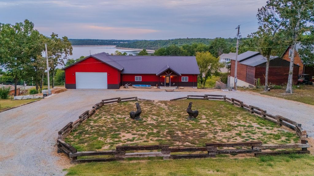 19 Lakeview Drive, Theodosia, MO 65761