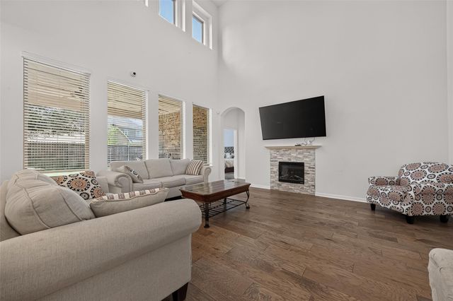 910 Daffodil View Court, Richmond, TX 77406