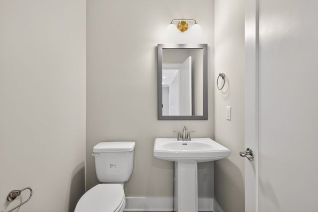 5609 Sinclair St, Murfreesboro, TN 37127