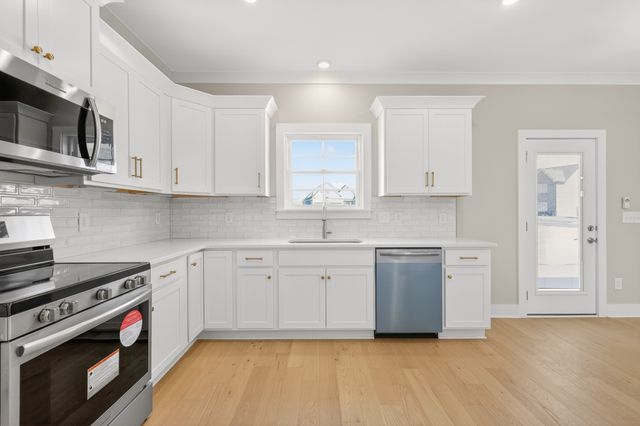 5609 Sinclair St, Murfreesboro, TN 37127