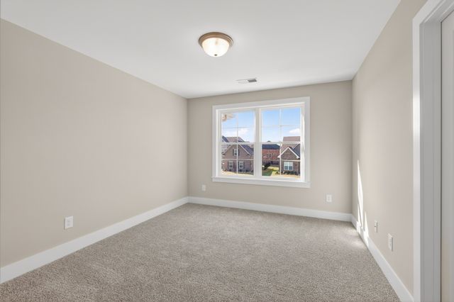 5609 Sinclair St, Murfreesboro, TN 37127