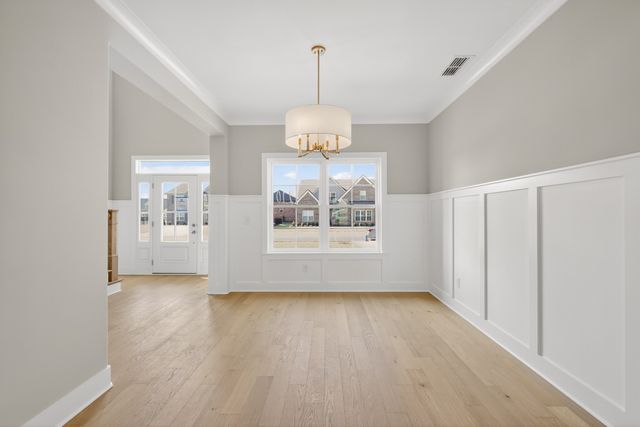 5609 Sinclair St, Murfreesboro, TN 37127