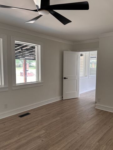 1013 Faulkner Springs Rd, Mcminnville, TN 37110