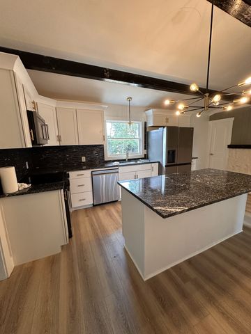 1013 Faulkner Springs Rd, Mcminnville, TN 37110