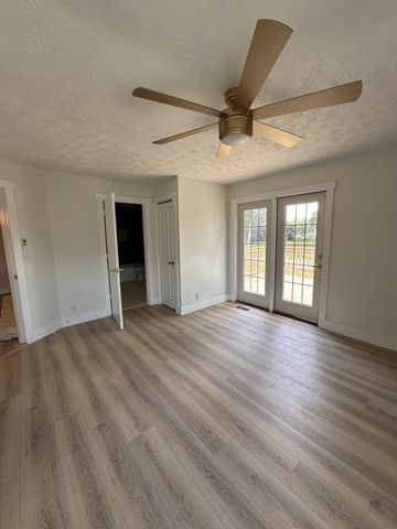 1013 Faulkner Springs Rd, Mcminnville, TN 37110
