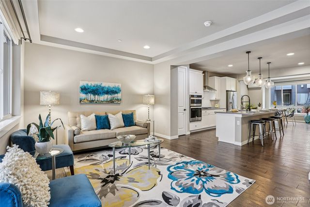 610 237th Place SE #B, Bothell, WA 98021