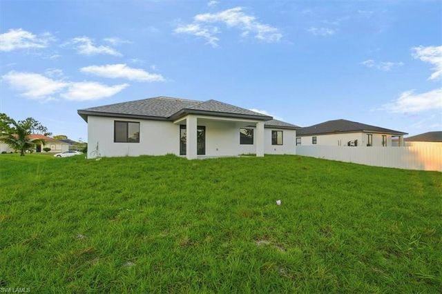 711 Roosevelt AVE, Lehigh Acres, FL 33936