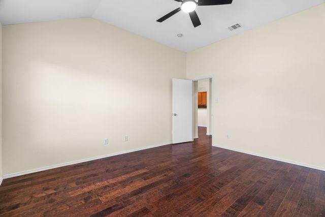 9104 Warren Drive, Mckinney, TX 75071