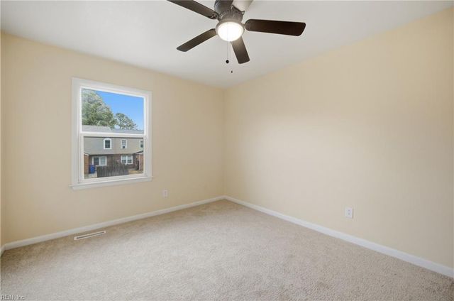 4008 Sloop TRL, Chesapeake, VA 23321