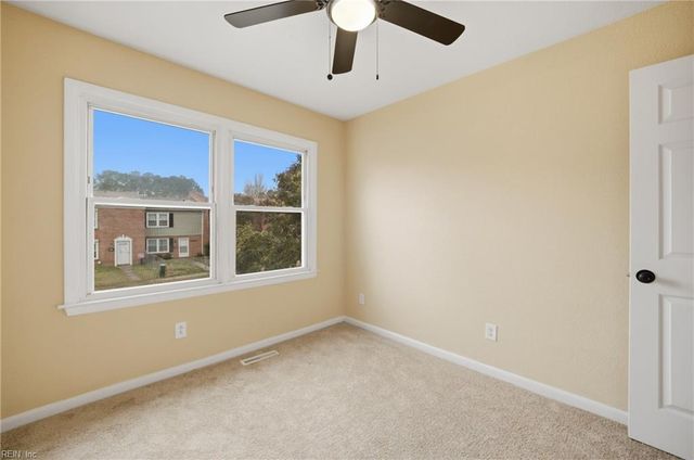 4008 Sloop TRL, Chesapeake, VA 23321