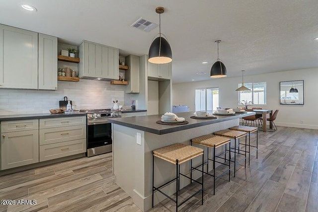 5050 E PARADISE Drive, Scottsdale, AZ 85254