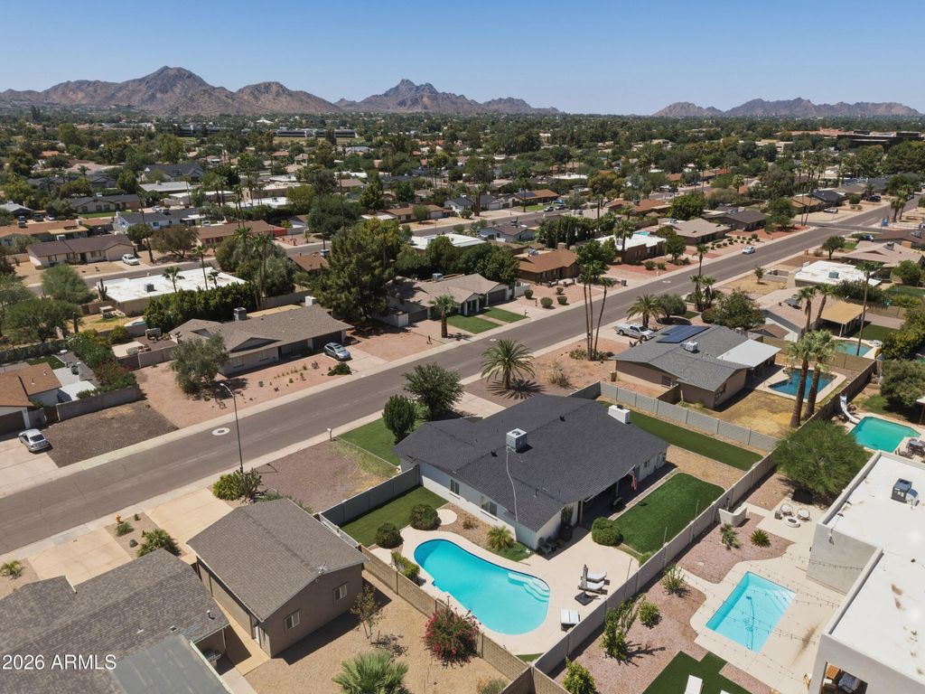 5050 E PARADISE Drive, Scottsdale, AZ 85254 — photo 2