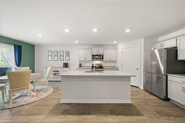 173 Nova Lane, King, NC 27021