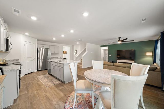 173 Nova Lane, King, NC 27021