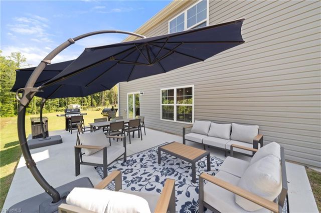 173 Nova Lane, King, NC 27021