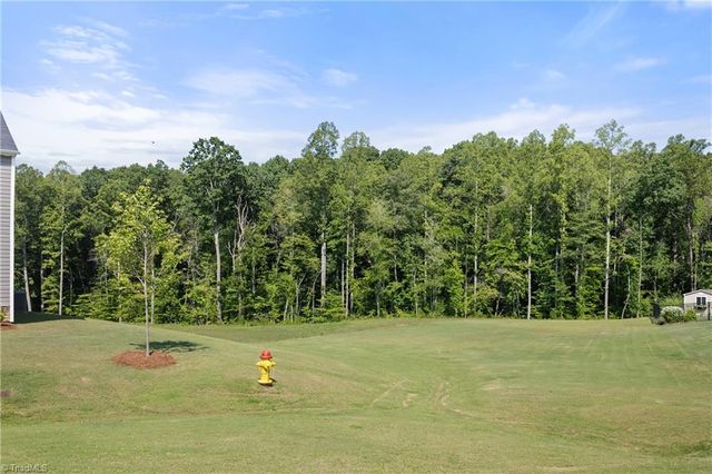 173 Nova Lane, King, NC 27021