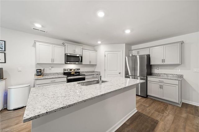 173 Nova Lane, King, NC 27021