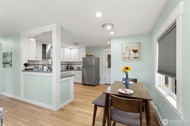 2712 Hefner Avenue, Bremerton, WA 98310