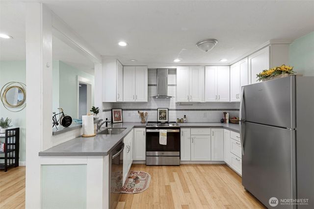 2712 Hefner Avenue, Bremerton, WA 98310