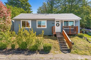 2712 Hefner Avenue, Bremerton, WA 98310