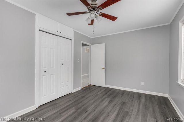 22160 Morton Street, Oak Park, MI 48237