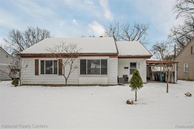 22160 Morton Street, Oak Park, MI 48237