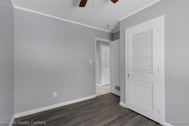 22160 Morton Street, Oak Park, MI 48237