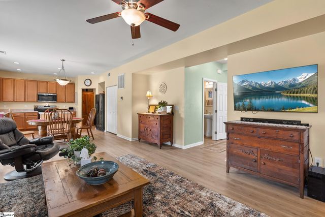 105 Mercer Drive, Simpsonville, SC 29681