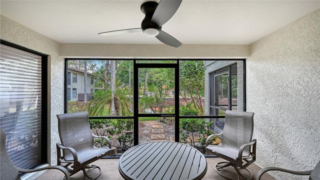 4729 WINSLOW BEACON 11, Sarasota, FL 34235