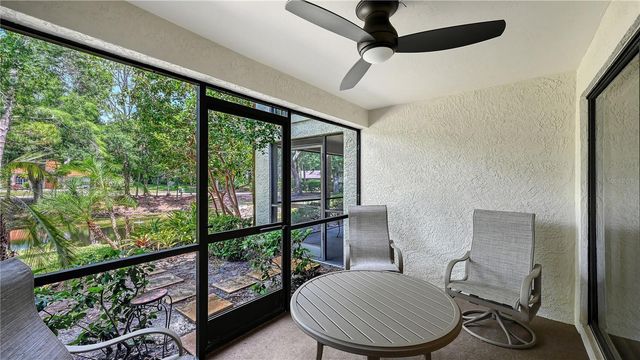 4729 WINSLOW BEACON 11, Sarasota, FL 34235