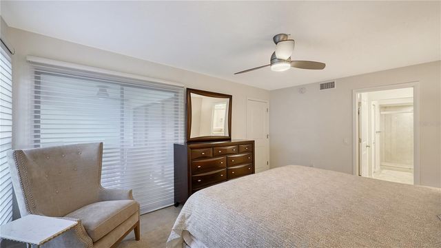 4729 WINSLOW BEACON 11, Sarasota, FL 34235
