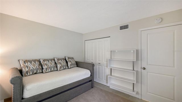 4729 WINSLOW BEACON 11, Sarasota, FL 34235