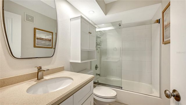 4729 WINSLOW BEACON 11, Sarasota, FL 34235