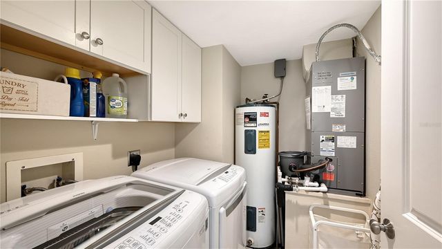 4729 WINSLOW BEACON 11, Sarasota, FL 34235