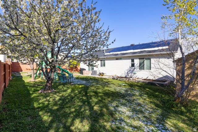 8795 W FLORENCE DR, Magna, UT 84044