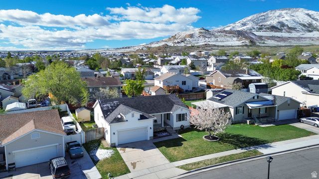 8795 W FLORENCE DR, Magna, UT 84044