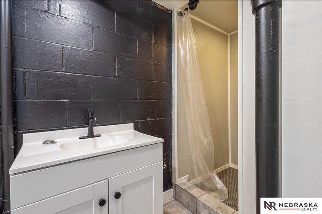 6731 Fremont Street, Lincoln, NE 68507