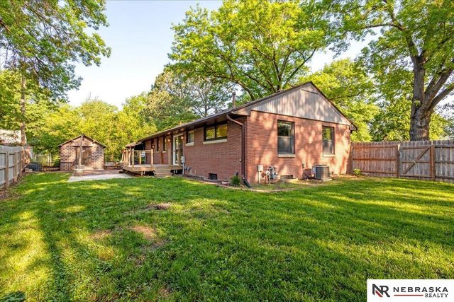 6731 Fremont Street, Lincoln, NE 68507