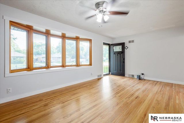 6731 Fremont Street, Lincoln, NE 68507