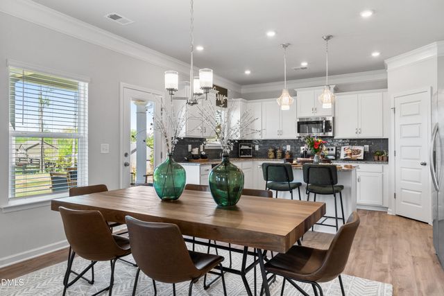 1660 Elk Run Drive, Fayetteville, NC 28312