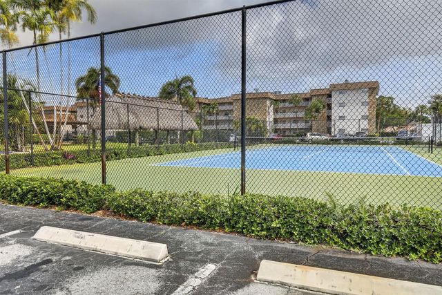 2491 SW 82nd Avenue 108, Davie, FL 33324