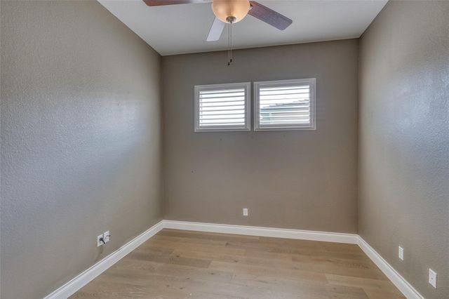 110 Rivalto DR, Horseshoe Bay, TX 78657