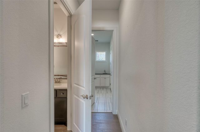 110 Rivalto DR, Horseshoe Bay, TX 78657