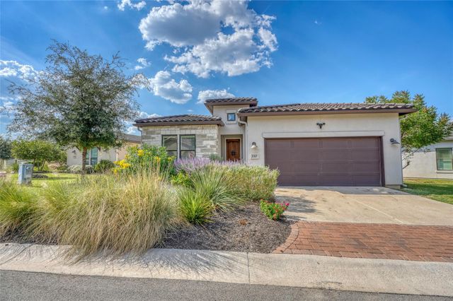 110 Rivalto DR, Horseshoe Bay, TX 78657