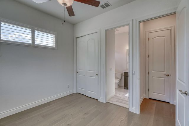 110 Rivalto DR, Horseshoe Bay, TX 78657