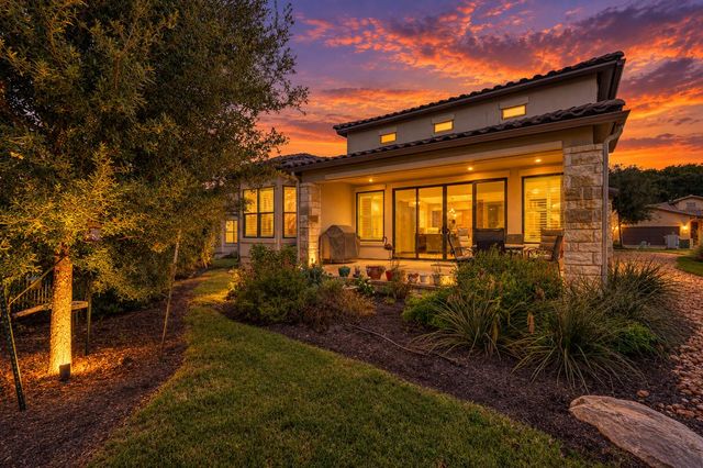 110 Rivalto DR, Horseshoe Bay, TX 78657