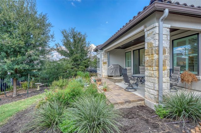 110 Rivalto DR, Horseshoe Bay, TX 78657