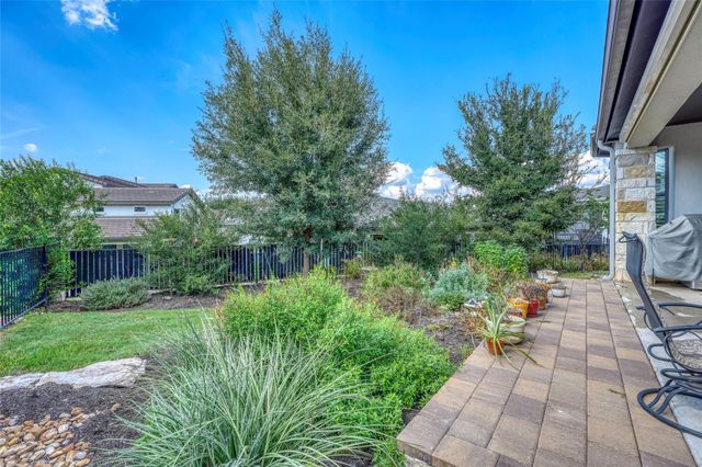 110 Rivalto DR, Horseshoe Bay, TX 78657